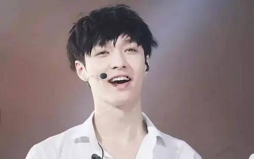 张艺兴金华最新爆料,最新动态与幕后故事大公开  第1张